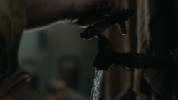 extant_GameOfThrones_7x01-Dragonstone_2905