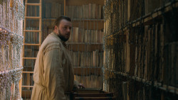 extant_GameOfThrones_7x01-Dragonstone_3020