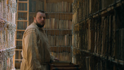 extant_GameOfThrones_7x01-Dragonstone_3022