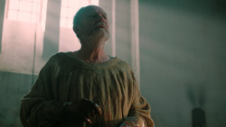 extant_GameOfThrones_7x01-Dragonstone_3167