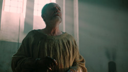 extant_GameOfThrones_7x01-Dragonstone_3170