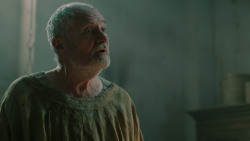 extant_GameOfThrones_7x01-Dragonstone_3241