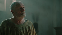 extant_GameOfThrones_7x01-Dragonstone_3245