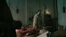 extant_GameOfThrones_7x01-Dragonstone_3256