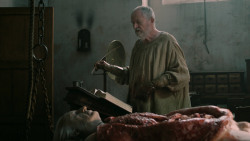 extant_GameOfThrones_7x01-Dragonstone_3258