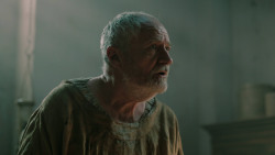 extant_GameOfThrones_7x01-Dragonstone_3287