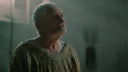 extant_GameOfThrones_7x01-Dragonstone_3324