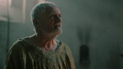 extant_GameOfThrones_7x01-Dragonstone_3330