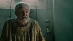 extant_GameOfThrones_7x01-Dragonstone_3341