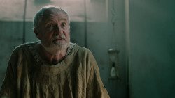 extant_GameOfThrones_7x01-Dragonstone_3343