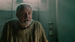 extant_GameOfThrones_7x01-Dragonstone_3352