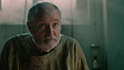 extant_GameOfThrones_7x01-Dragonstone_3372