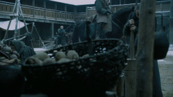 extant_GameOfThrones_7x01-Dragonstone_3480