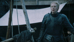 extant_GameOfThrones_7x01-Dragonstone_3510
