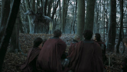 extant_GameOfThrones_7x01-Dragonstone_3789