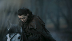 extant_GameOfThrones_7x01-Dragonstone_3824