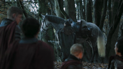 extant_GameOfThrones_7x01-Dragonstone_3827