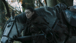 extant_GameOfThrones_7x01-Dragonstone_3835