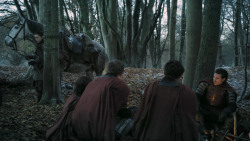 extant_GameOfThrones_7x01-Dragonstone_3850