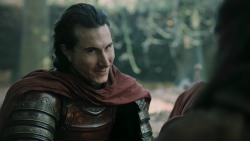 extant_GameOfThrones_7x01-Dragonstone_3894