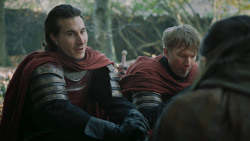 extant_GameOfThrones_7x01-Dragonstone_4042
