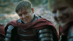 extant_GameOfThrones_7x01-Dragonstone_4103