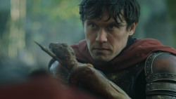extant_GameOfThrones_7x01-Dragonstone_4144