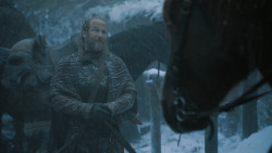 extant_GameOfThrones_7x01-Dragonstone_4320