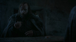 extant_GameOfThrones_7x01-Dragonstone_4491