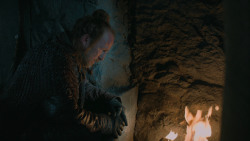 extant_GameOfThrones_7x01-Dragonstone_4771