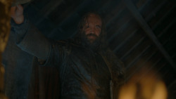 extant_GameOfThrones_7x01-Dragonstone_4811