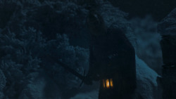 extant_GameOfThrones_7x01-Dragonstone_4956