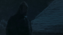 extant_GameOfThrones_7x01-Dragonstone_5057