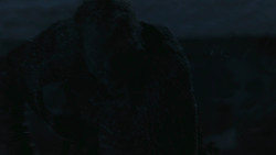 extant_GameOfThrones_7x01-Dragonstone_5105