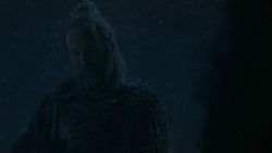 extant_GameOfThrones_7x01-Dragonstone_5148