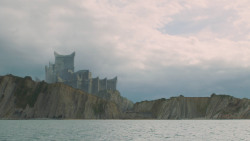 extant_GameOfThrones_7x01-Dragonstone_5511