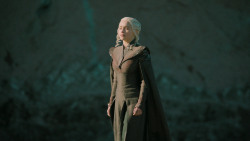 extant_GameOfThrones_7x01-Dragonstone_5584
