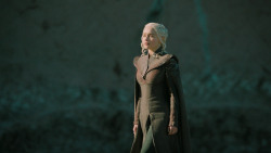 extant_GameOfThrones_7x01-Dragonstone_5587