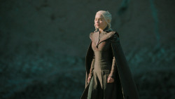 extant_GameOfThrones_7x01-Dragonstone_5588