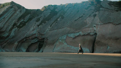 extant_GameOfThrones_7x01-Dragonstone_5606