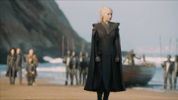 extant_GameOfThrones_7x01-Dragonstone_5613