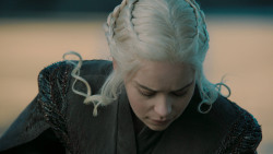extant_GameOfThrones_7x01-Dragonstone_5622
