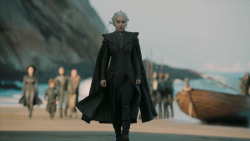 extant_GameOfThrones_7x01-Dragonstone_5662