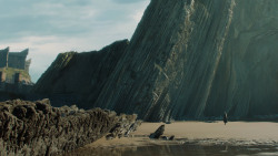 extant_GameOfThrones_7x01-Dragonstone_5673
