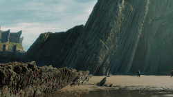extant_GameOfThrones_7x01-Dragonstone_5676