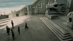 extant_GameOfThrones_7x01-Dragonstone_5765
