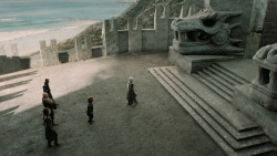 extant_GameOfThrones_7x01-Dragonstone_5769