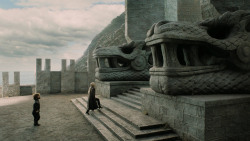 extant_GameOfThrones_7x01-Dragonstone_5775