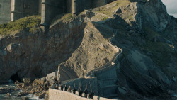 extant_GameOfThrones_7x01-Dragonstone_5801