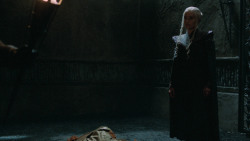 extant_GameOfThrones_7x01-Dragonstone_5865